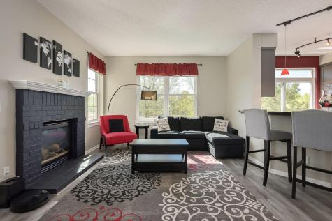 8960 Comstock Lane N Maple Grove MN 55311