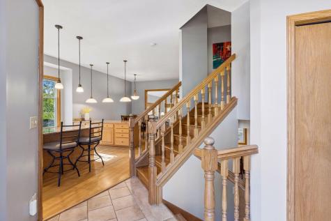 354 East Avenue Circle Mahtomedi MN 55115