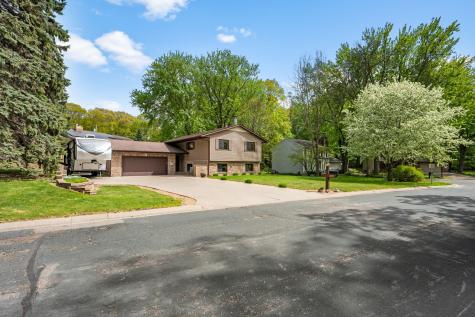 2850 Pheasant Circle Mound MN 55364
