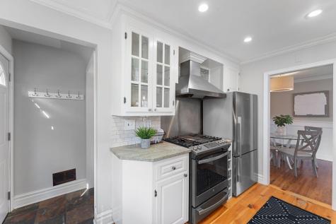 5037 Oxford Avenue Edina MN 55436