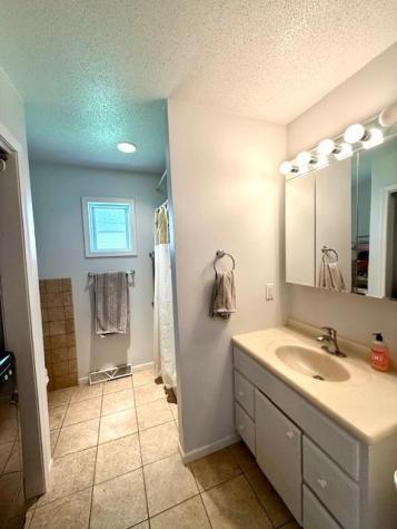 307 Main Street E Caledonia MN 55921