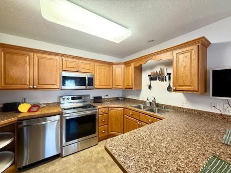 307 Main Street E Caledonia MN 55921