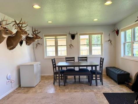 307 Main Street E Caledonia MN 55921