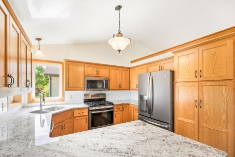 1228 Leo Lane Buffalo MN 55313