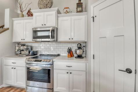 3712 S 49th Street Street Fargo ND 58104