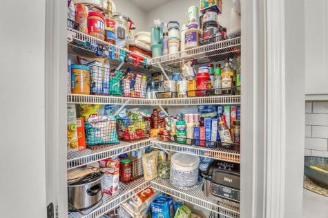 3712 S 49th Street Street Fargo ND 58104