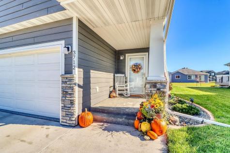 3712 S 49th Street Street Fargo ND 58104
