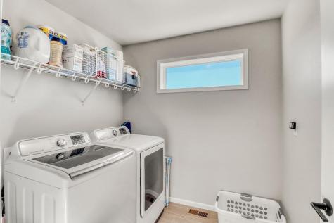 3712 S 49th Street Street Fargo ND 58104