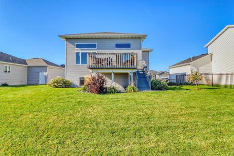 3712 S 49th Street Street Fargo ND 58104