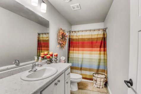 3712 S 49th Street Street Fargo ND 58104