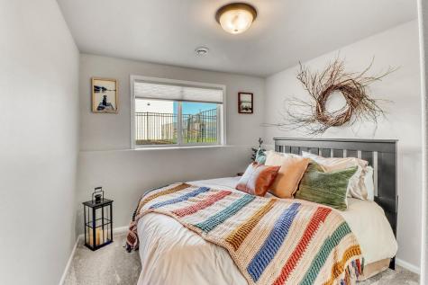 3712 S 49th Street Street Fargo ND 58104