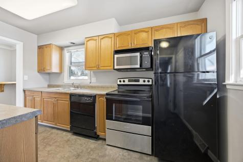 2204 7th Street S Moorhead MN 56560