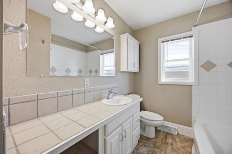 2204 7th Street S Moorhead MN 56560