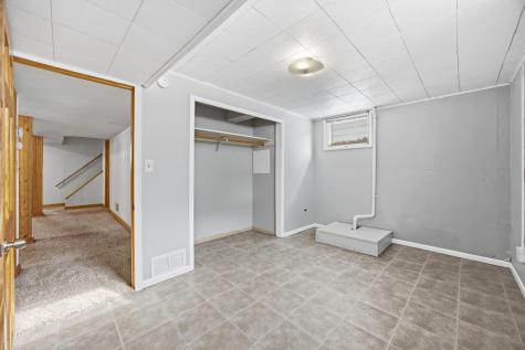 2204 7th Street S Moorhead MN 56560
