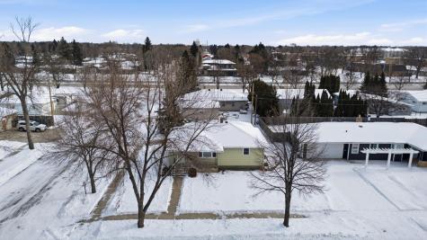 2204 7th Street S Moorhead MN 56560