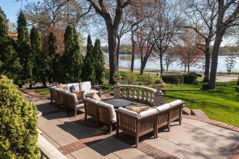 2774 W Lake Of The Isles Parkway Minneapolis MN 55416