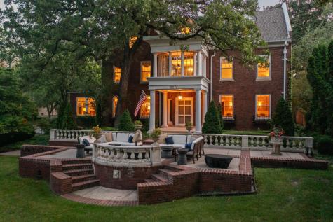 2774 W Lake Of The Isles Parkway Minneapolis MN 55416
