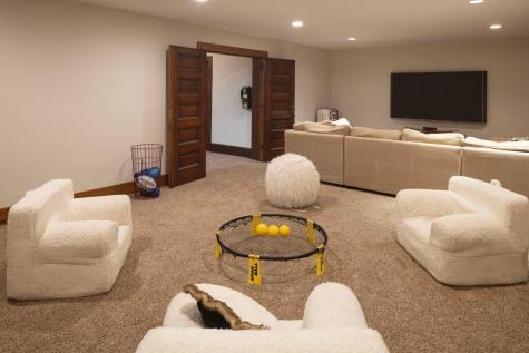 2774 W Lake Of The Isles Parkway Minneapolis MN 55416