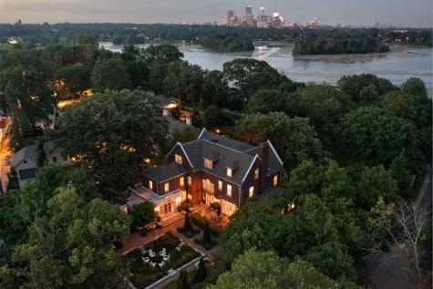 2774 W Lake Of The Isles Parkway Minneapolis MN 55416