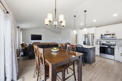 2581 66th Avenue S Fargo ND 58104
