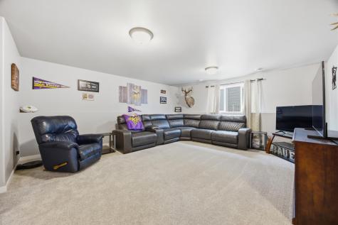 2581 66th Avenue S Fargo ND 58104
