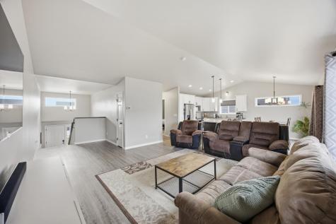 2581 66th Avenue S Fargo ND 58104