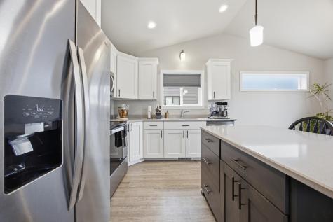 2581 66th Avenue S Fargo ND 58104