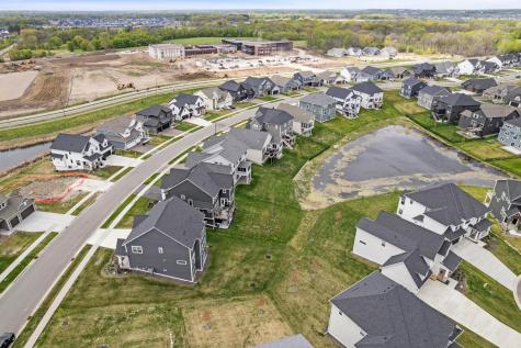 10122 Shadyview Lane N Maple Grove MN 55311
