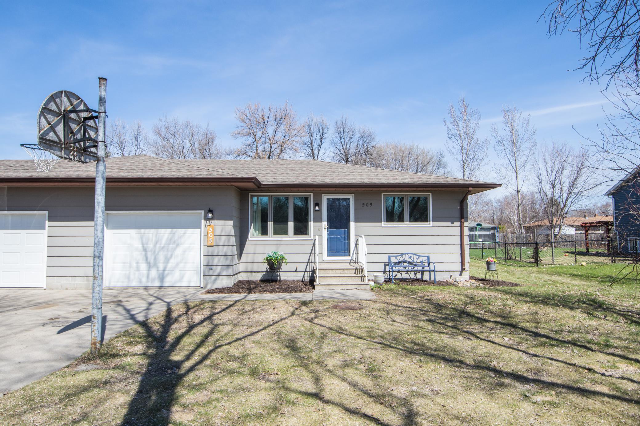 505 8th Avenue SE Barnesville MN 56514