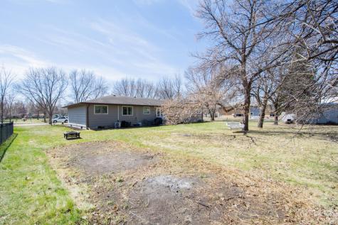 505 8th Avenue SE Barnesville MN 56514