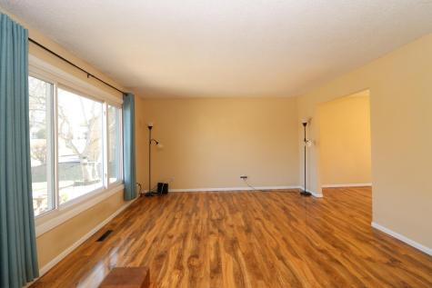 12924 16th Avenue S Burnsville MN 55337