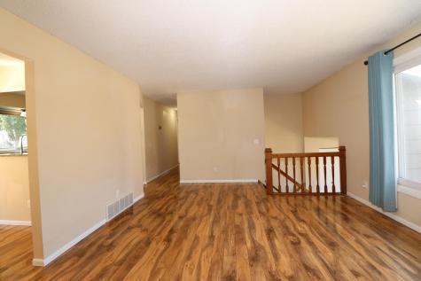 12924 16th Avenue S Burnsville MN 55337