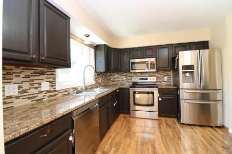 12924 16th Avenue S Burnsville MN 55337