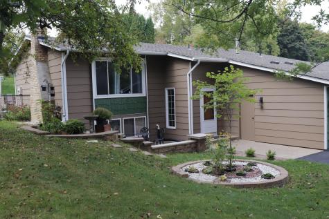 12924 16th Avenue S Burnsville MN 55337