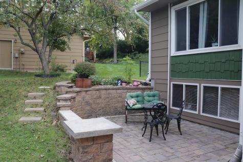 12924 16th Avenue S Burnsville MN 55337