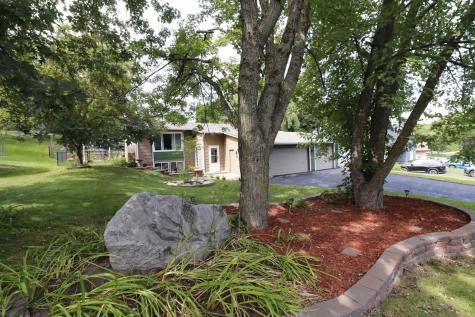 12924 16th Avenue S Burnsville MN 55337