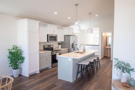 6794 Meadow View Drive S Fargo ND 58104