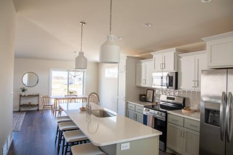 6794 Meadow View Drive S Fargo ND 58104