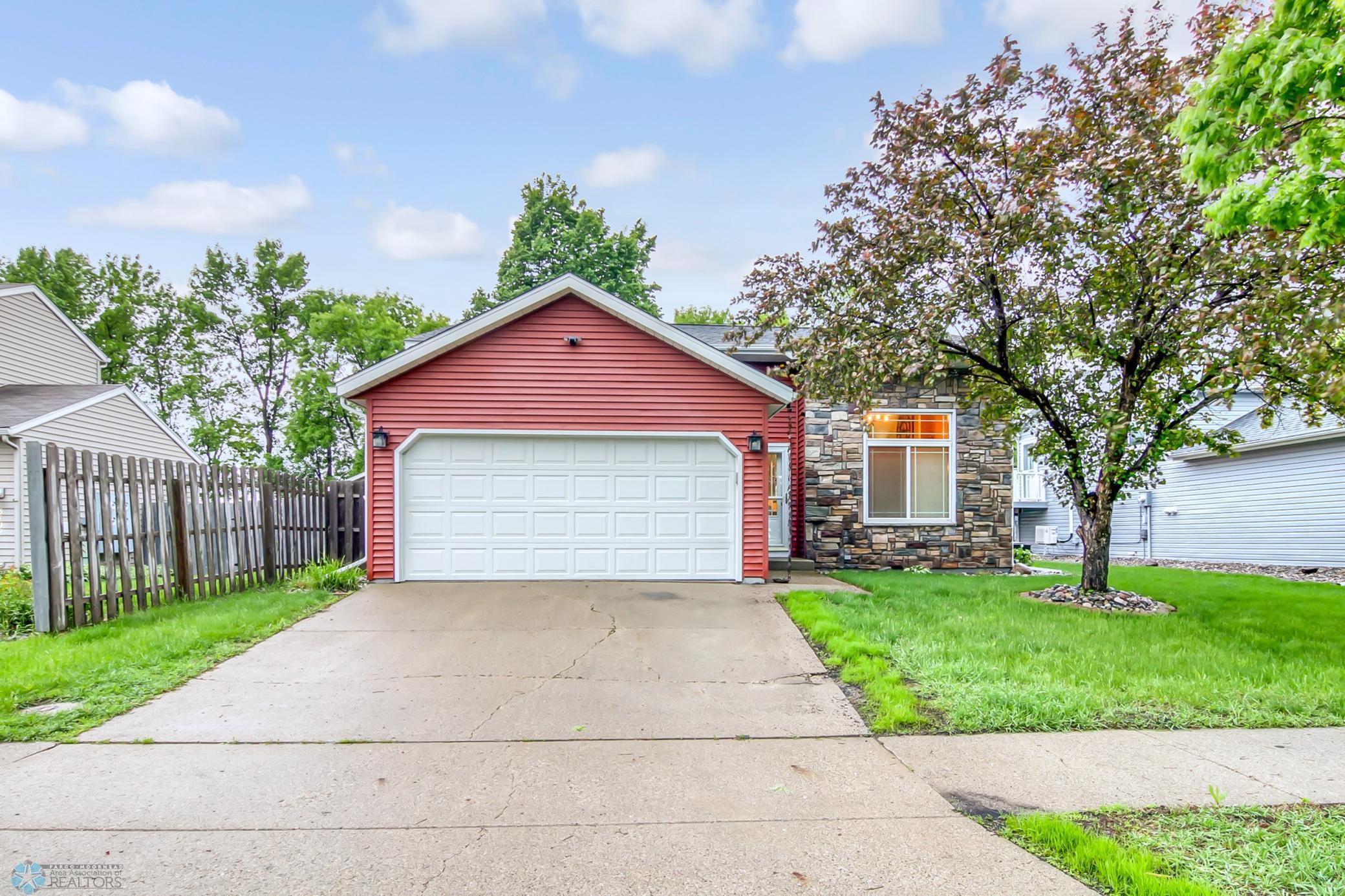 3726 10th Street N Fargo ND 58102