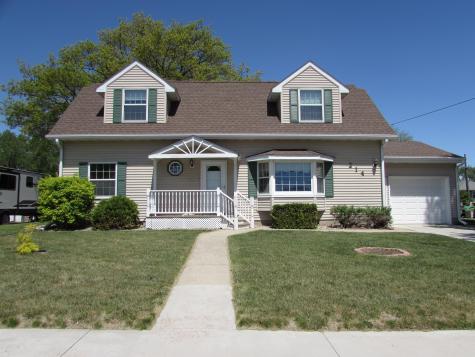 214 W Anna Street Fairmont MN 56031