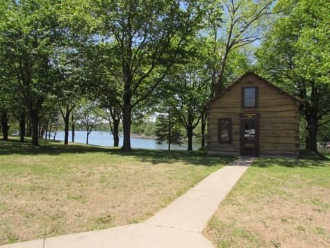 214 W Anna Street Fairmont MN 56031
