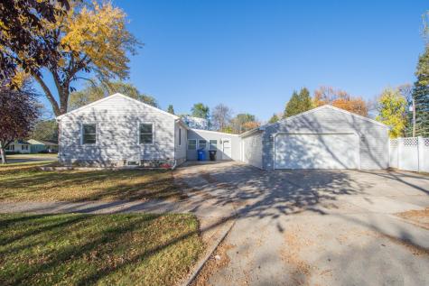 1550 14 1/2 Street S Fargo ND 58103