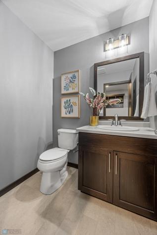 2427 Harbor Lane West Fargo ND 58078