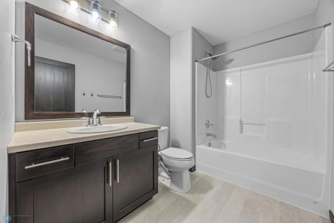 2427 Harbor Lane West Fargo ND 58078