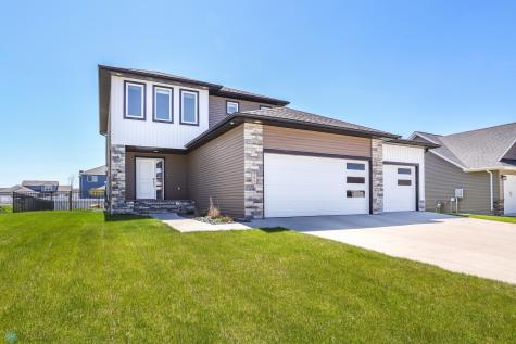 2427 Harbor Lane West Fargo ND 58078