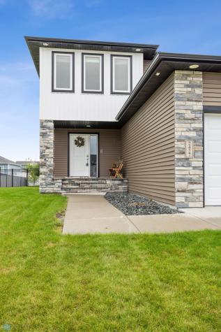 2427 Harbor Lane West Fargo ND 58078