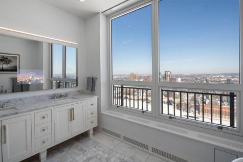 1111 W River Parkway Minneapolis MN 55415