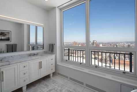 1111 W River Parkway Minneapolis MN 55415