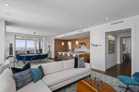 1111 W River Parkway Minneapolis MN 55415