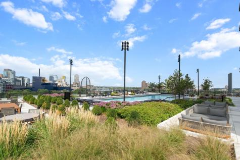 1111 W River Parkway Minneapolis MN 55415